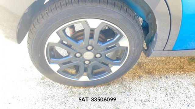Daihatsu CAST 2015-09 8875935-3