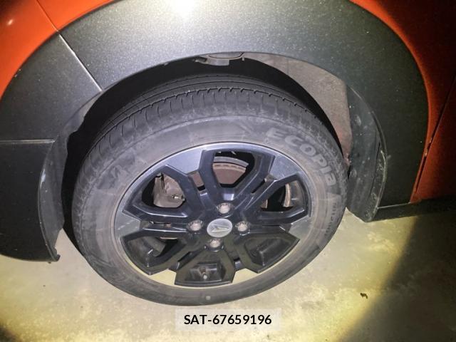 Daihatsu CAST 2015-12 8876347-9