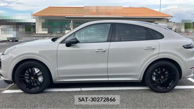 Porsche CAYENNE 2020-06 8877142-10