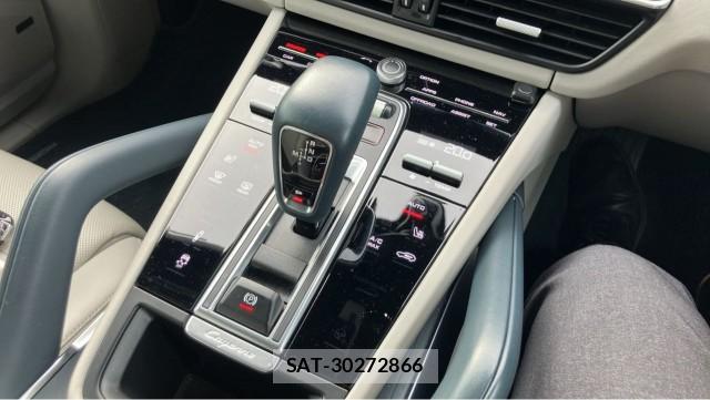 Porsche CAYENNE 2020-06 8877142-14