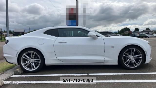 Chevrolet CAMARO 2022-10 8877130-3