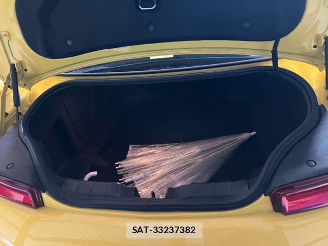 Chevrolet CAMARO 2017-11 8877464-11