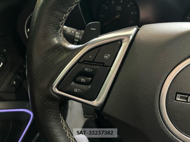 Chevrolet CAMARO 2017-11 8877464-16