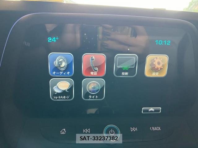 Chevrolet CAMARO 2017-11 8877464-19