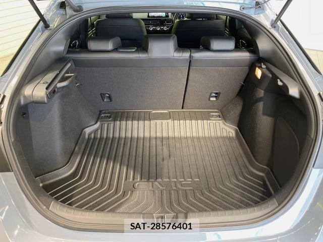 Honda CIVIC 2024-03 8875927-13
