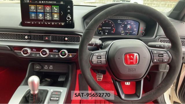 Honda CIVIC 2024-07 8877183-16