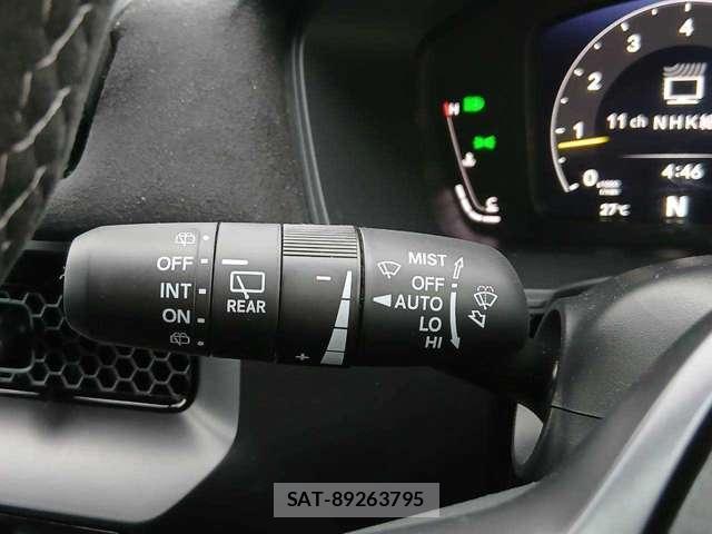 Honda CIVIC 2025-03 8877481-17