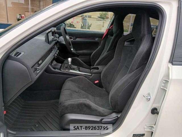Honda CIVIC 2025-03 8877481-5