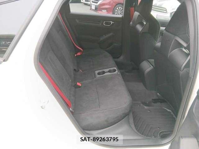 Honda CIVIC 2025-03 8877481-7