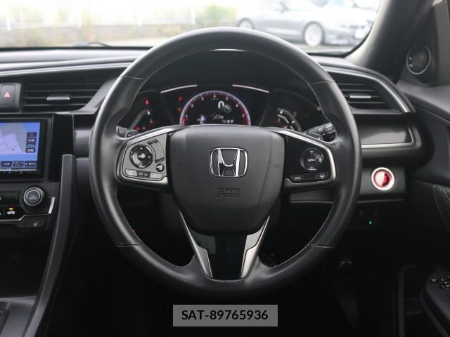 Honda CIVIC 2021-03 8877516-17