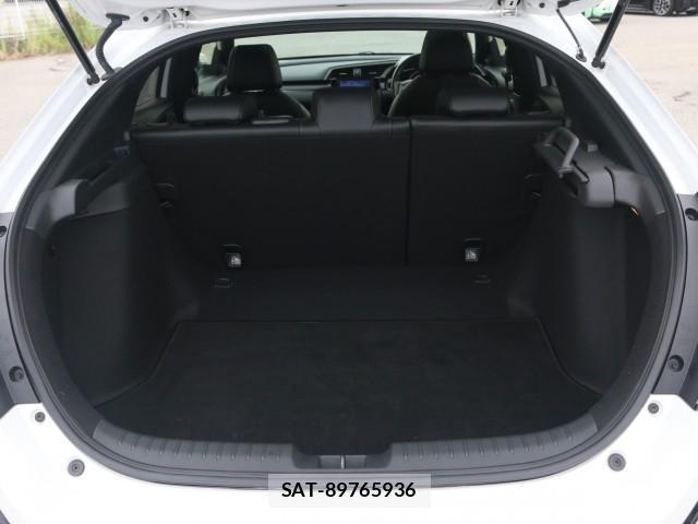 Honda CIVIC 2021-03 8877516-18