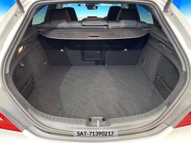 Mercedes Benz CLA-CLASS 2016-11 8875981-12