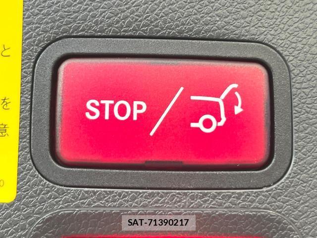 Mercedes Benz CLA-CLASS 2016-11 8875981-5