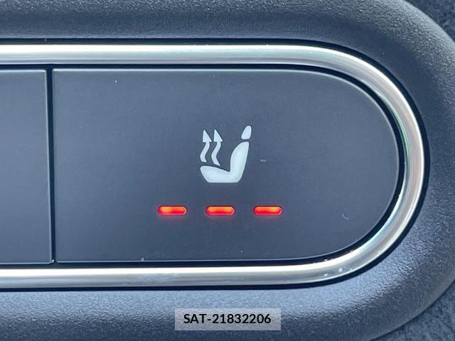 Mercedes Benz CLA-CLASS 2020-01 8876988-6