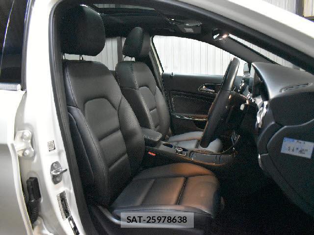 Mercedes Benz CLA-CLASS 2019-02 8877934-7