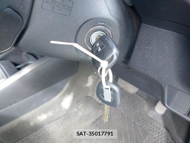 Toyota COROLLA AXIO 2018-09 8876118-14