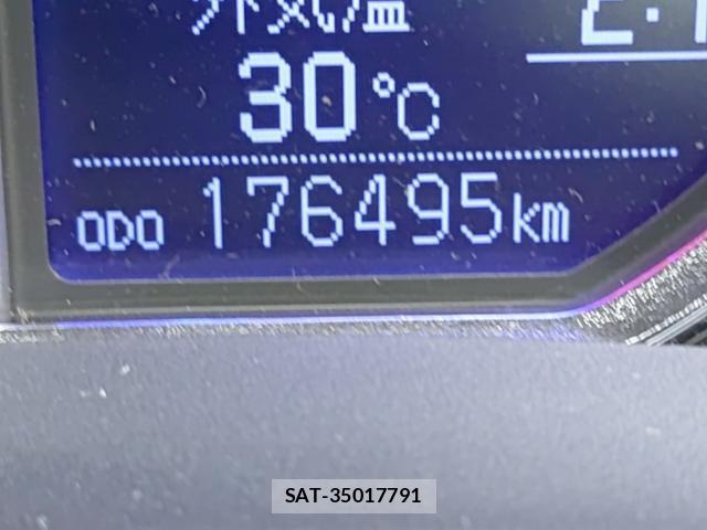 Toyota COROLLA AXIO 2018-09 8876118-9