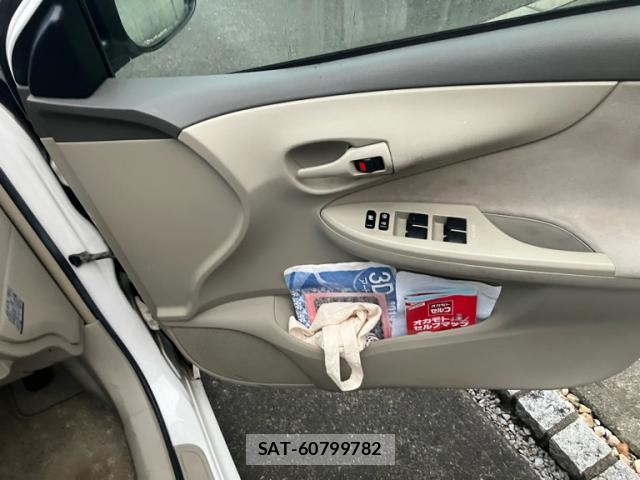 Toyota COROLLA AXIO 2007-02 8877952-8
