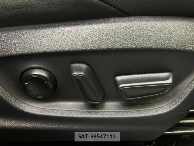 Toyota COROLLA CROSS 2024-04 8876583-15