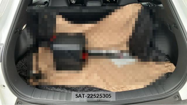 Toyota COROLLA CROSS 2024-05 8877112-17