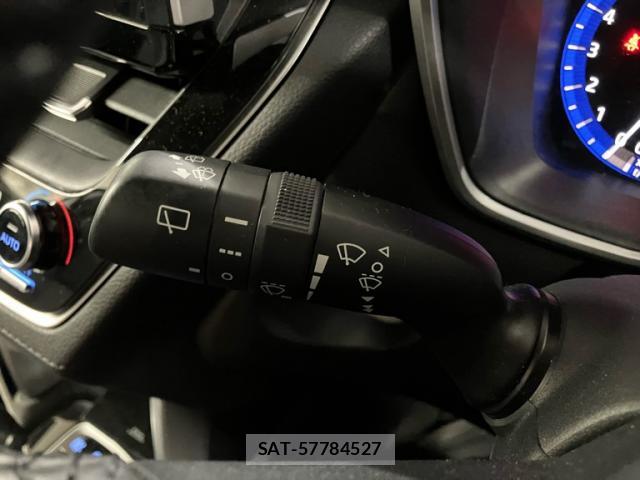 Toyota COROLLA CROSS 2023-10 8877457-16