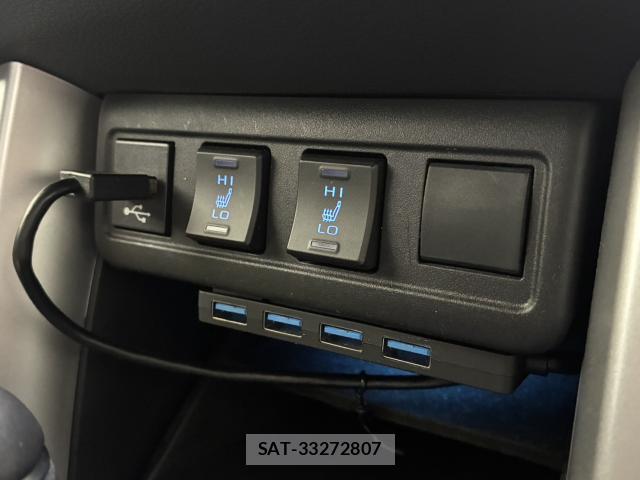Toyota COROLLA CROSS 2022-01 8877824-7