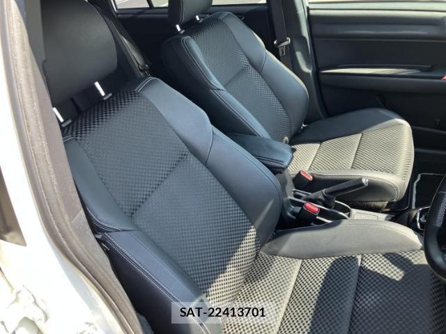 Toyota COROLLA FIELDER 2016-04 8878286-3