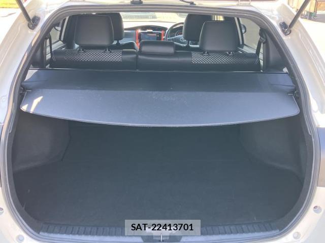 Toyota COROLLA FIELDER 2016-04 8878286-5