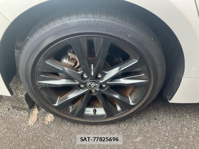 Toyota COROLLA TOURING 2025-03 8877961-12