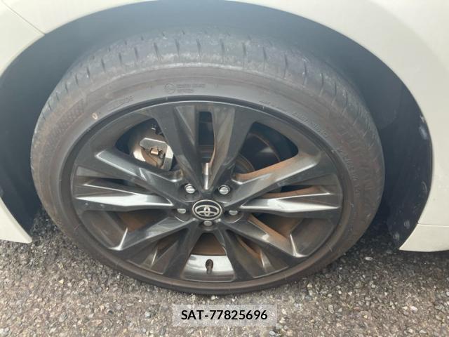 Toyota COROLLA TOURING 2025-03 8877961-8