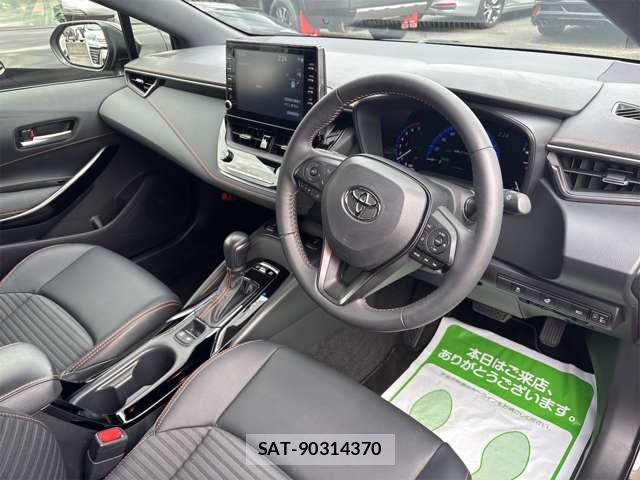 Toyota COROLLA TOURING 2022-09 8877968-12