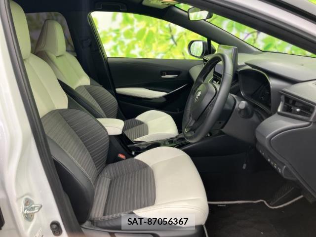 Toyota COROLLA TOURING 2025-01 8878246-3