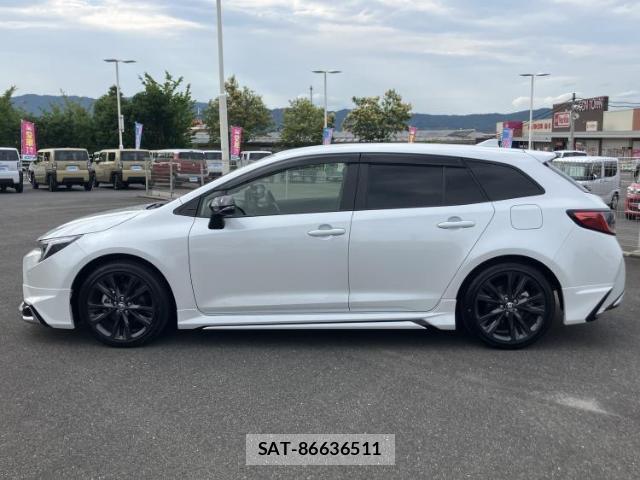 Toyota COROLLA TOURING 2025-04 8878335-1