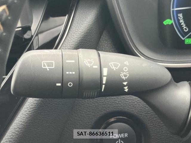 Toyota COROLLA TOURING 2025-04 8878335-16