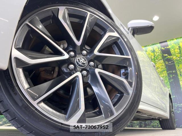Toyota COROLLA SPORT 2019-03 8876148-12