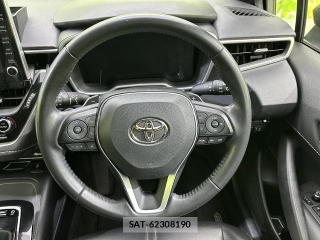Toyota COROLLA SPORT 2021-06 8876760-14