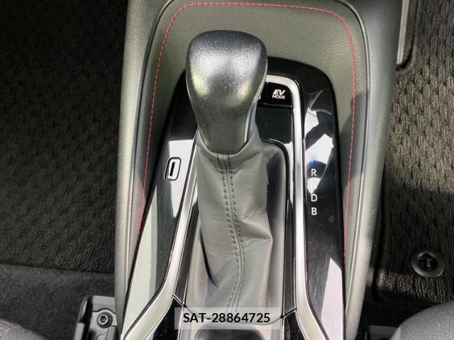 Toyota COROLLA SPORT 2021-03 8878151-17