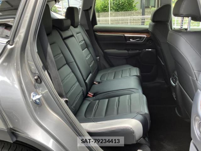 Honda CR-V HYBRID 2022-01 8878282-4