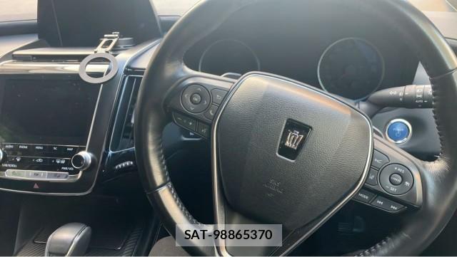 Toyota CROWN HYBRID 2018-10 8877101-16