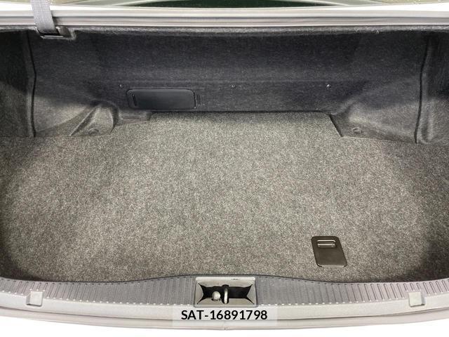 Toyota CROWN HYBRID 2013-03 8877327-9