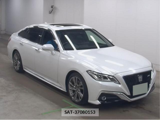 Toyota CROWN HYBRID 2021-02 8877836-0