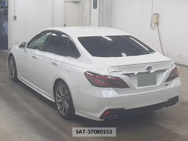 Toyota CROWN HYBRID 2021-02 8877836-4