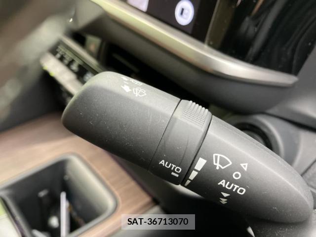 Toyota CROWN HYBRID 2025-01 8878190-15
