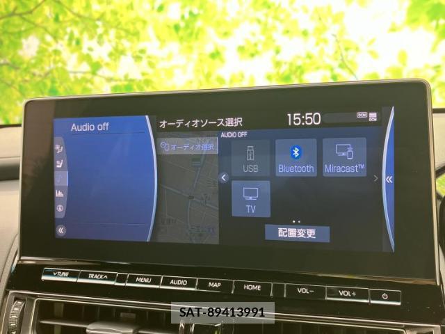 Toyota CROWN HYBRID 2021-08 8878358-10