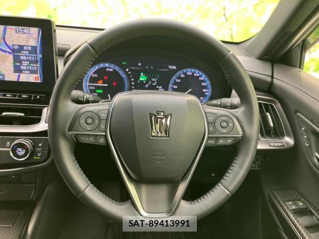 Toyota CROWN HYBRID 2021-08 8878358-14
