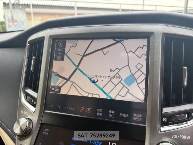Toyota CROWN MAJESTA 2016-09 8877046-16