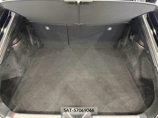 Toyota CROWN 2025-04 8876751-17