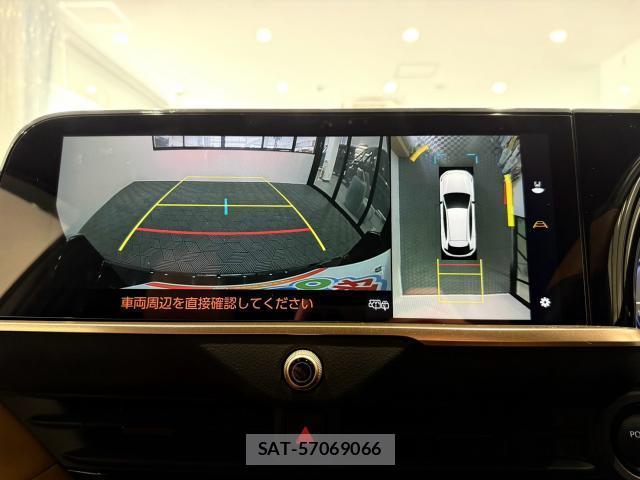 Toyota CROWN 2025-04 8876751-7