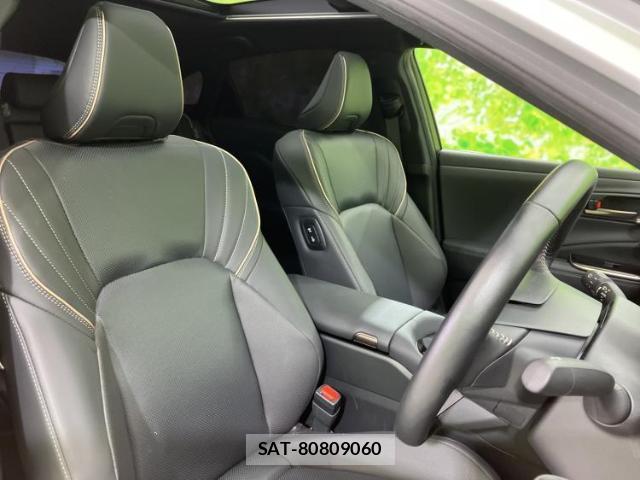 Toyota CROWN 2024-05 8877015-3
