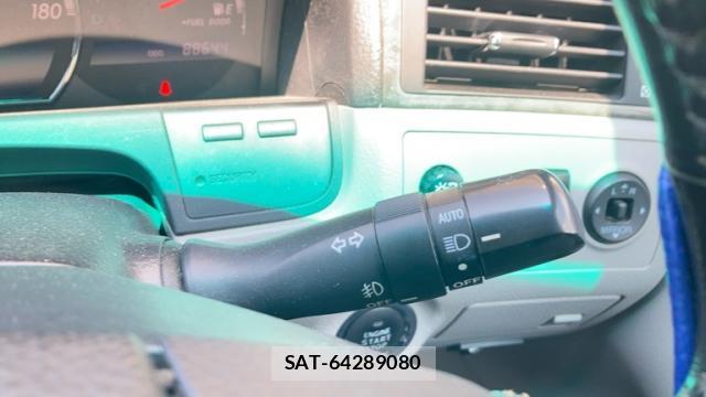 Toyota CROWN 2005-10 8876379-17